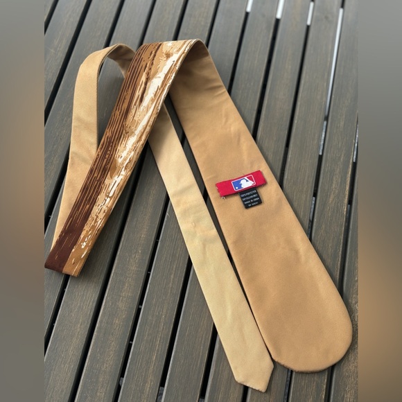 Vintage MLB Boston Red Sox Bat Tie - Picture 5 of 7